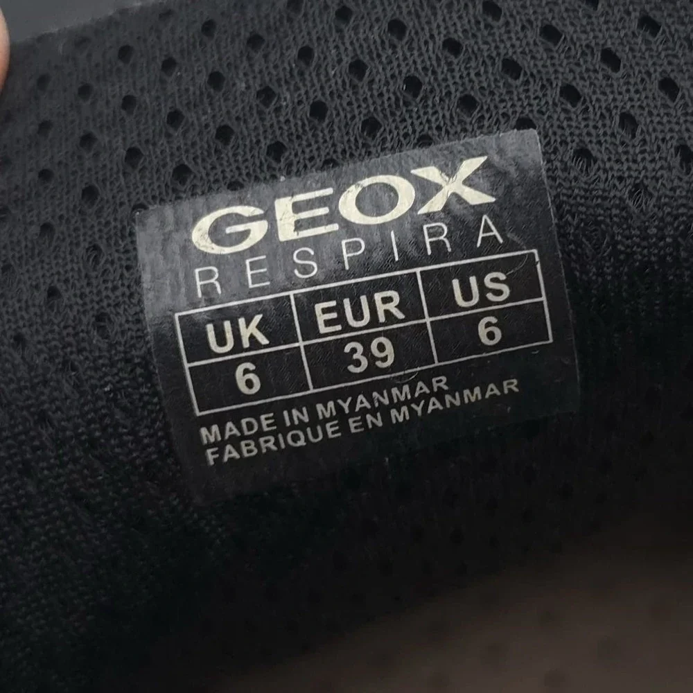 GEOX New Wader Boy LEATHER Sneakers Shoes 6 Big Kids Black ITALIAN PATENT J4530C